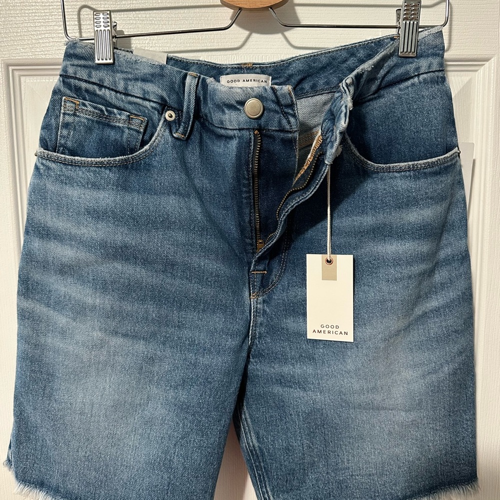 Good American Jean Shorts 6/28